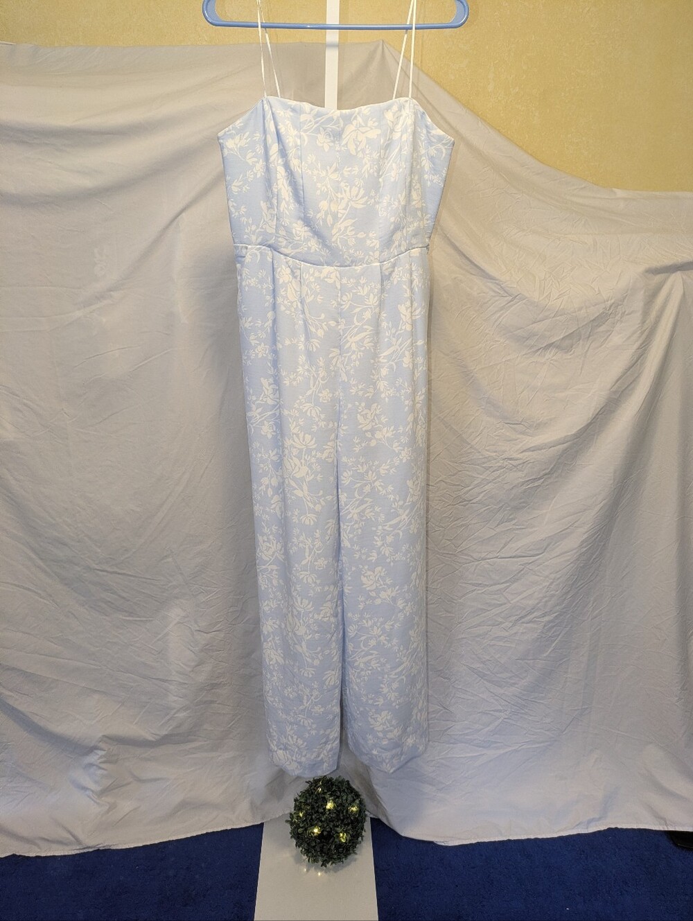 A New Day Light Blue White Floral Wide Leg Jumpsuit Size L Pockets Smocked Back